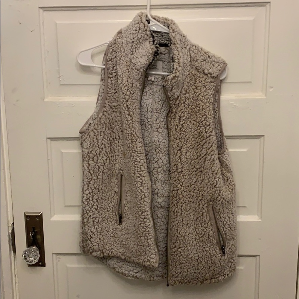Thread + supply Sherpa vest, so soft!